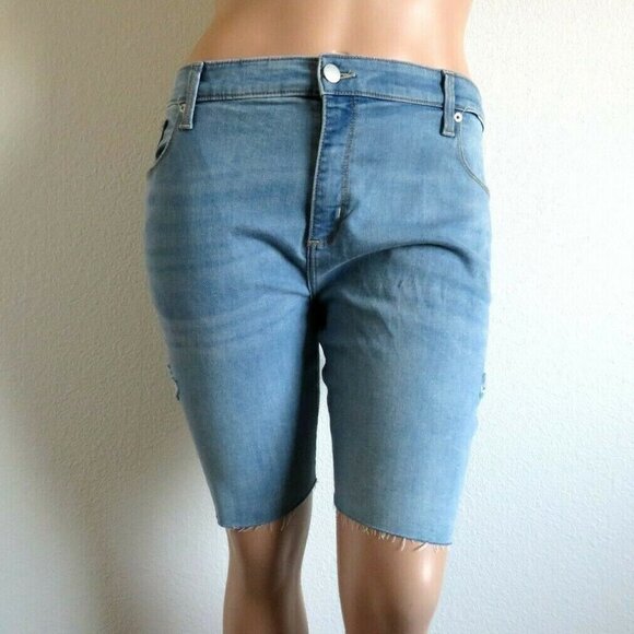 UNIVERSAL THREAD Jeans Bermuda Shorts Size 24W NWT - Picture 2 of 5